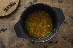 Апельсиновое варенье с орехами