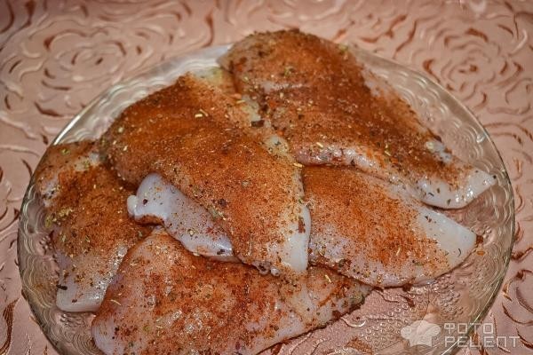 Рецепт: Куринная грудка в томатном соусе с моцареллой - в духовке