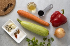 Кабачки по-корейски с соевым соусом
