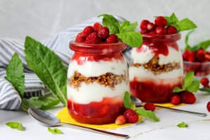 Десерт из земляники