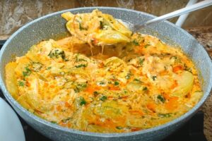 Кабачки с курицей в изумительном соусе. Сочное и вкусное блюдо для любого случая: простой рецепт