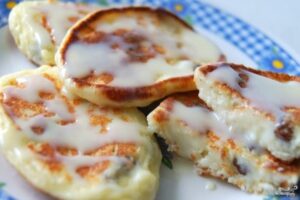 Сырники с изюмом