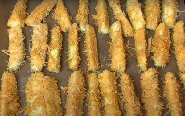 Кабачковые палочки: хрустят как чипсы, но без масла! Готовятся в духовке — полезно и вкусно