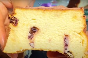 Этот творожный десерт съедается мгновенно! Никакой муки, только нежность: гости просят добавки и рецепт