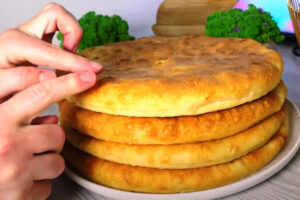Секрет нежных осетинских пирогов с сыром и картофелем. Простой рецепт проверенный временем