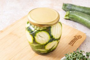 Маринованные цукини