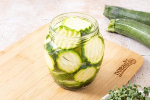 Маринованные цукини