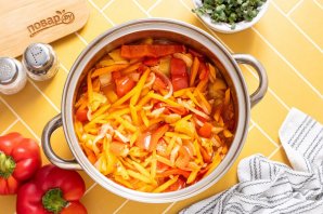 Салат из перца моркови и лука