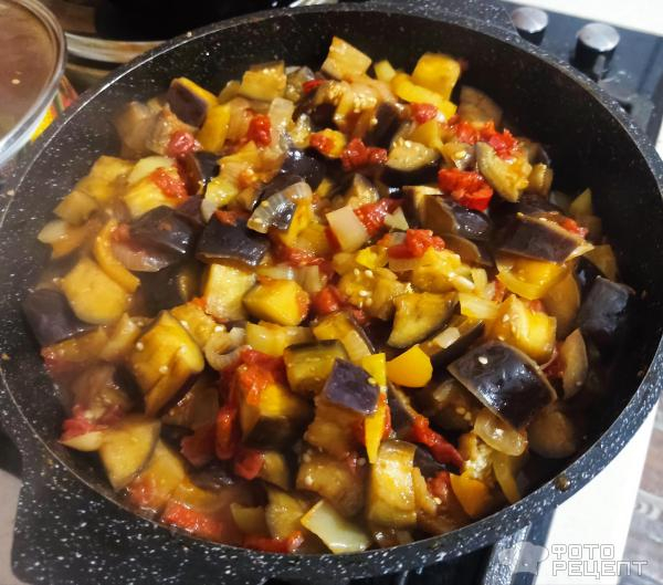 Рецепт: Икра баклажанная с красным перцем - Вкуснее этой баклажанной икры вы точно не пробовали!