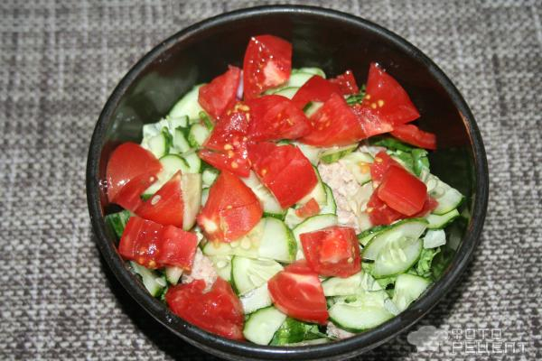 Рецепт: Салат с тунцом и вареными яйцами - Очень легкий и быстрый в приготовлении
