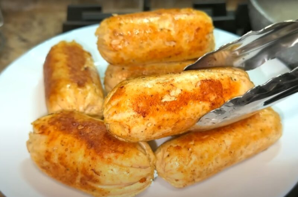 Готовлю каждую неделю! Сочные куриные колбаски из фарша — хит у детей и взрослых, а готовятся проще, чем вы думаете!