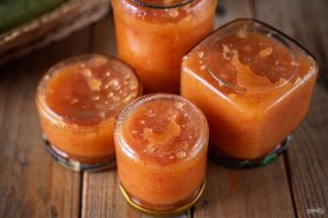 Икра кабачковая с помидорами