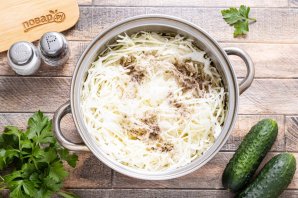 Салат из капусты и огурцов на зиму