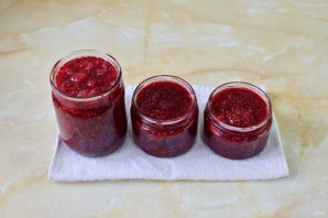 Варенье из малины и клубники