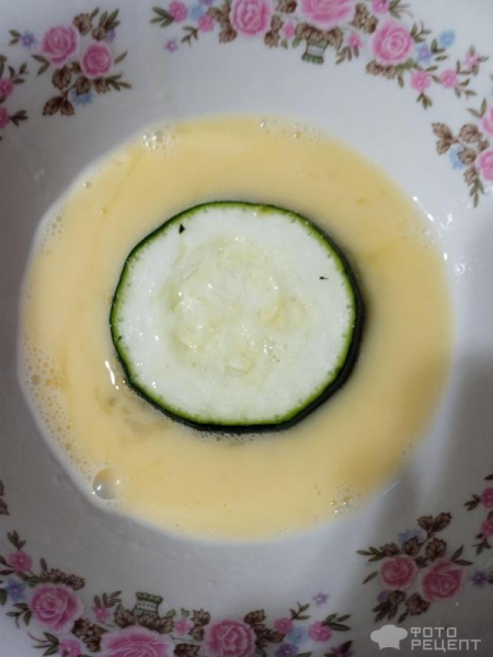 Рецепт: Кабачки запеченные с фаршем и сыром - Праздничные кабачки: вкусно, сытно, бюджетно