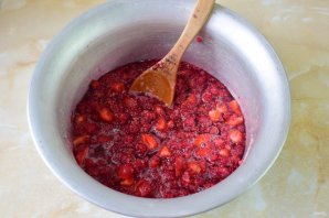 Варенье из малины и клубники