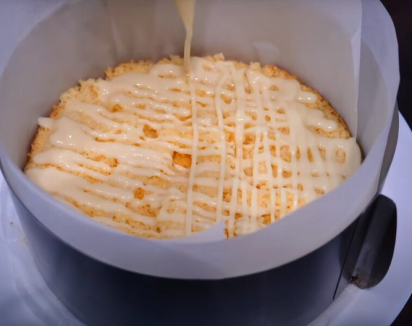 Простой и вкусный торт «Лимончелло». Обычный бисквит превращается в десерт мечты!