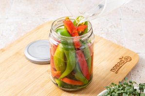 Острый перец по-армянски на зиму
